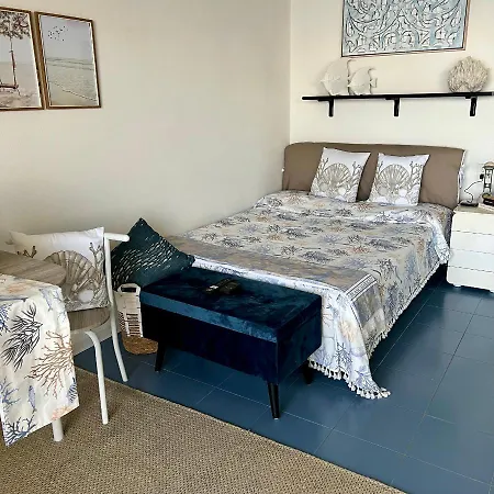 Rebecca's Collection: Capo Nero Apartment Sanremo